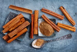 Cannelle : comment l’intégrer au quotidien pour faire baisser naturellement vos triglycérides